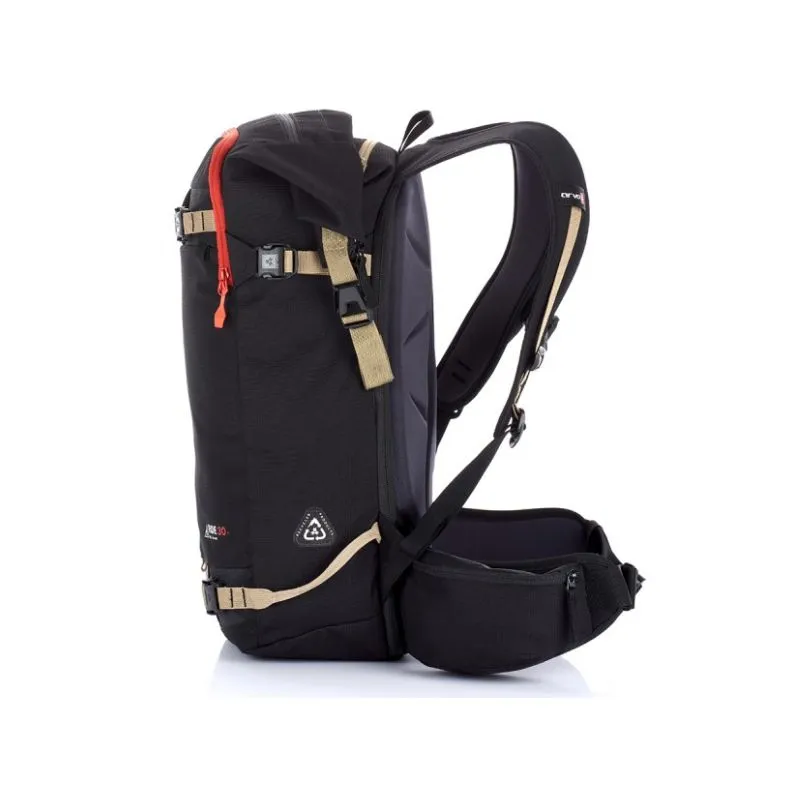 Mochila Arva BACKPACK RIDE30+ (Negro)