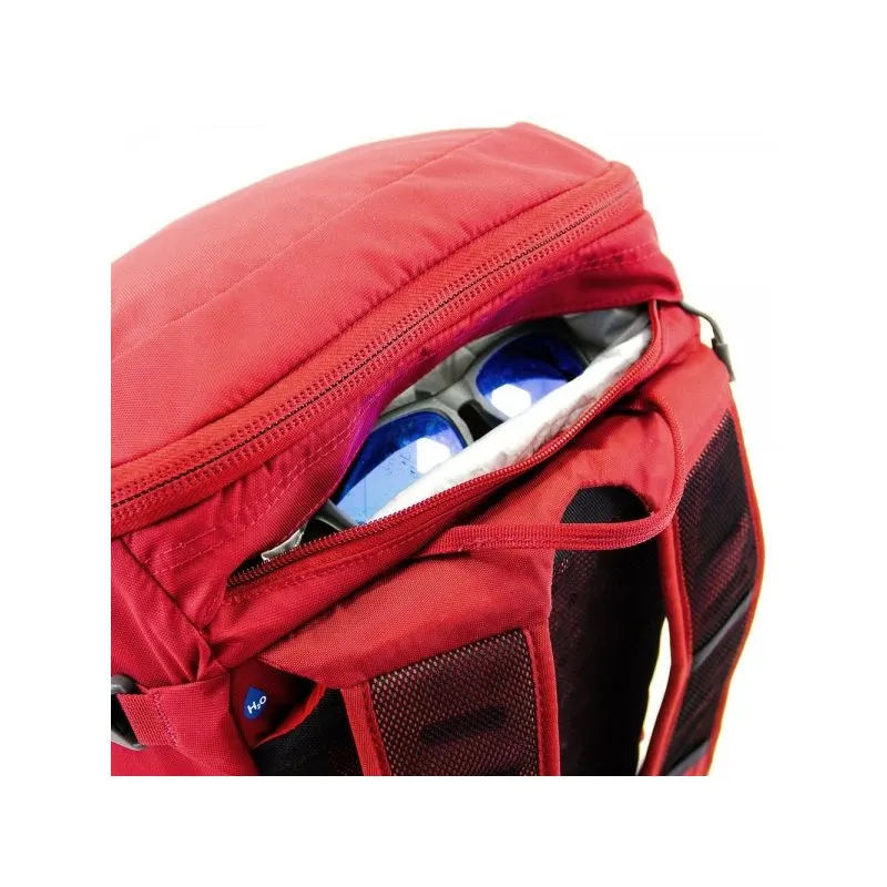 Mochila Skarab 22 (Rojo Místico) - Osprey