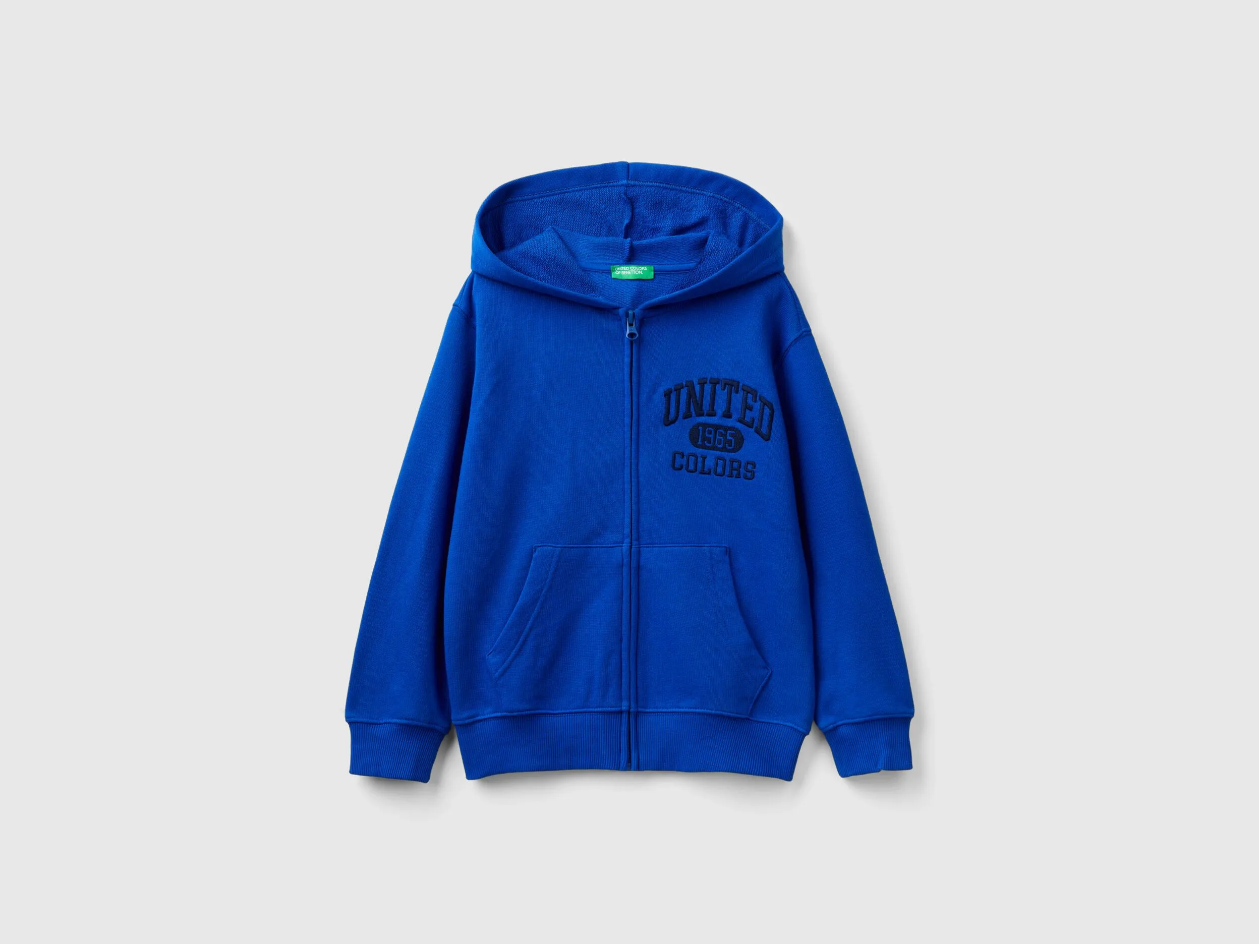 Sudadera con cremallera y bordado de logotipo