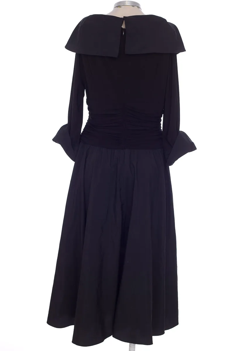 Vestido / Enterizo color Negro - Jessica Howard